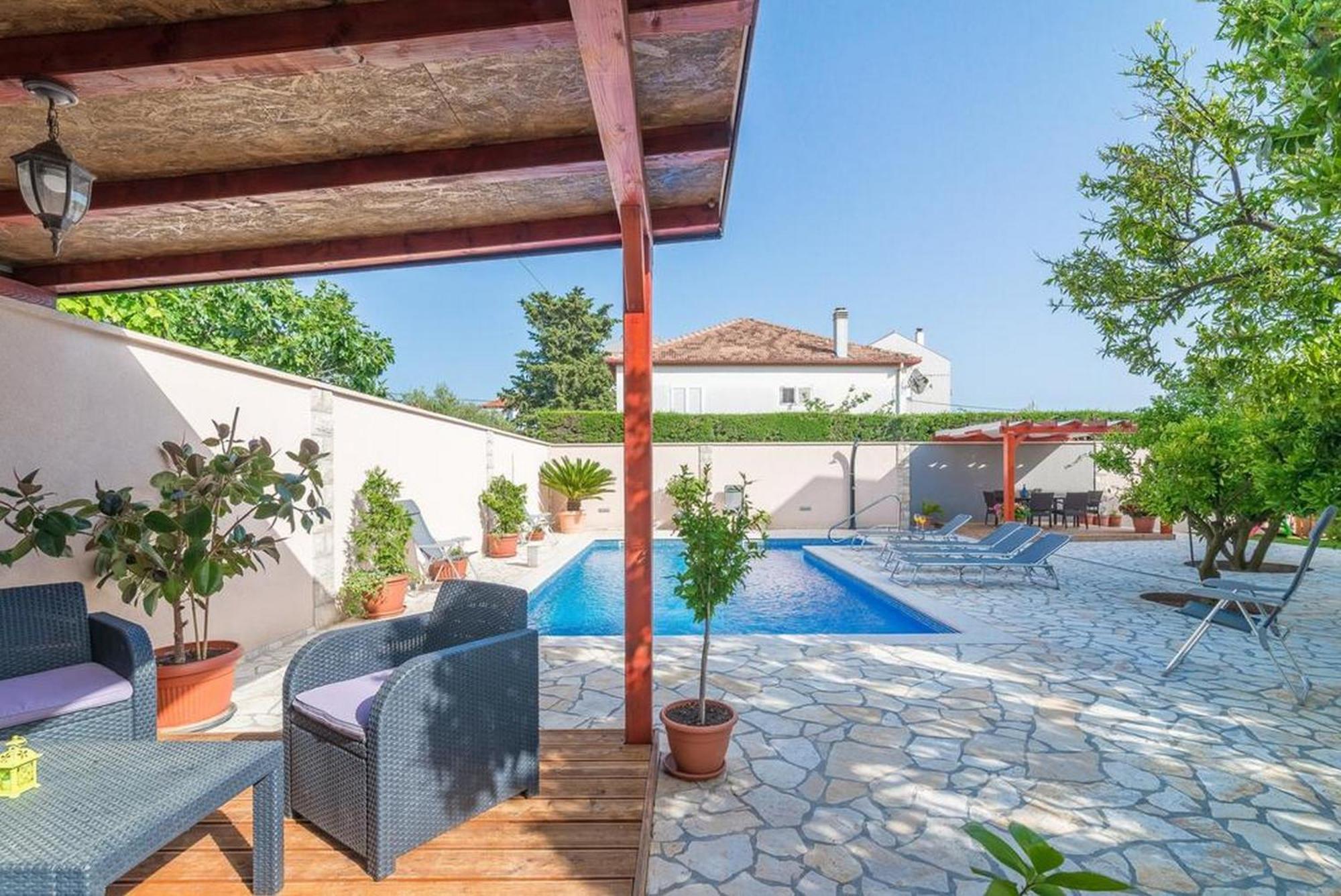 Apartments Villa Odesa With Shared Pool Ζαντάρ Εξωτερικό φωτογραφία