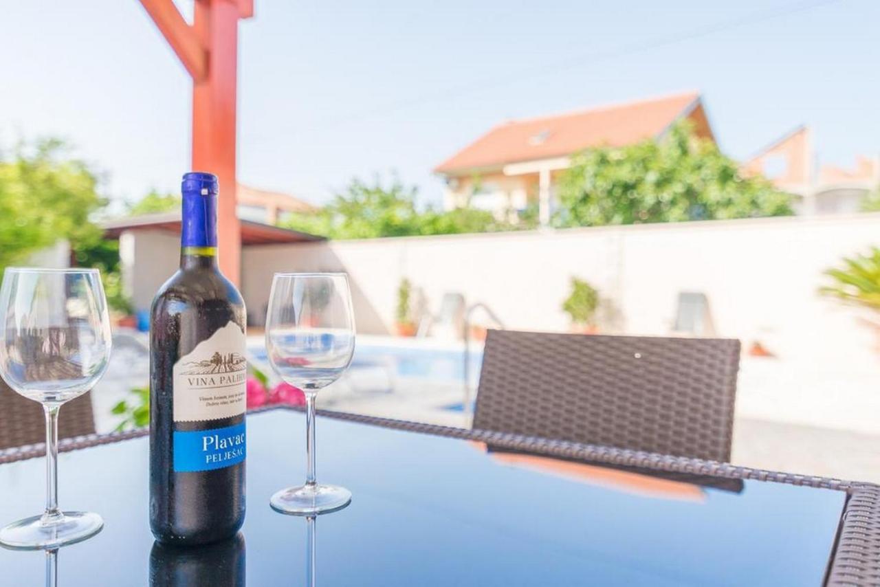 Apartments Villa Odesa With Shared Pool Ζαντάρ Εξωτερικό φωτογραφία
