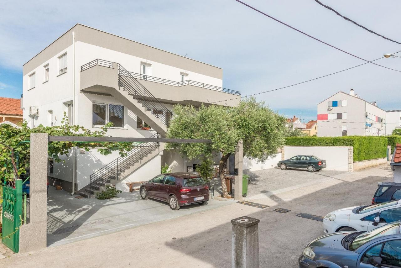Apartments Villa Odesa With Shared Pool Ζαντάρ Εξωτερικό φωτογραφία