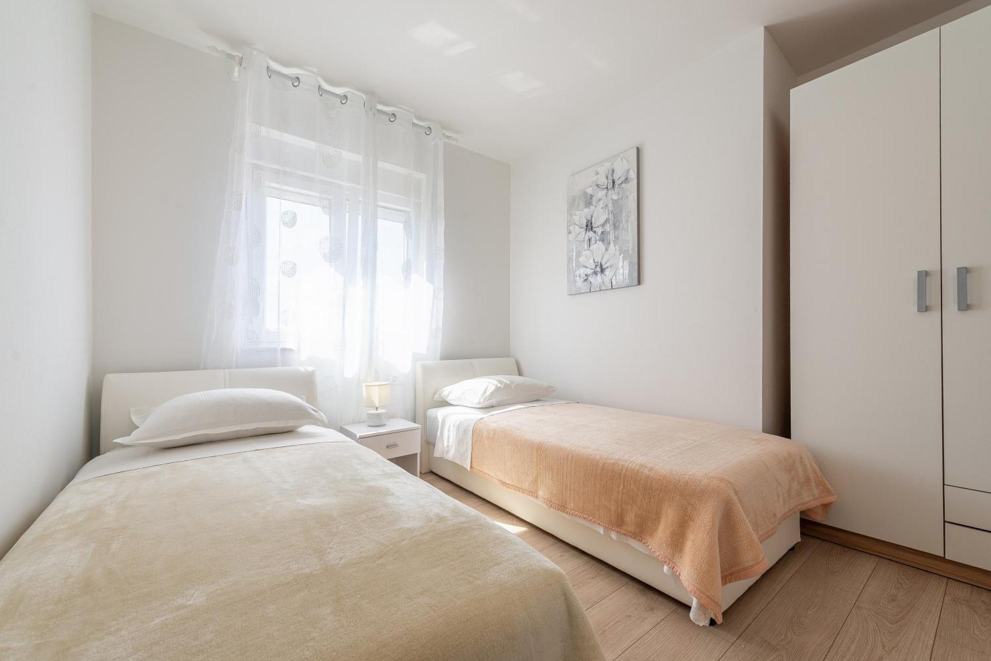 Apartments Villa Odesa With Shared Pool Ζαντάρ Δωμάτιο φωτογραφία