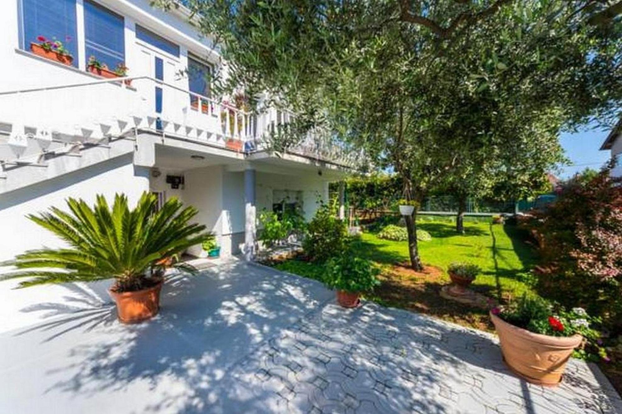 Apartments Villa Odesa With Shared Pool Ζαντάρ Δωμάτιο φωτογραφία