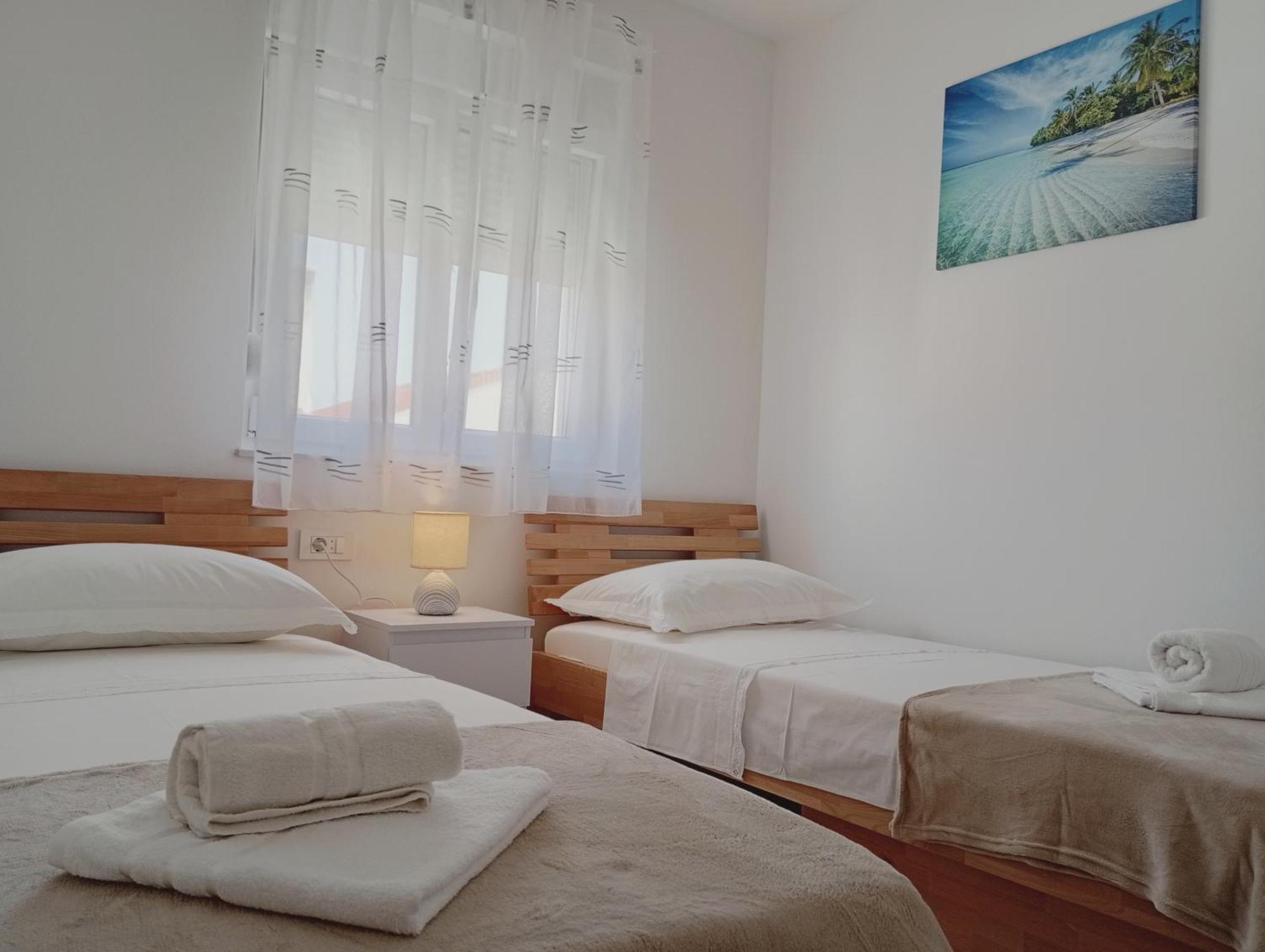 Apartments Villa Odesa With Shared Pool Ζαντάρ Δωμάτιο φωτογραφία
