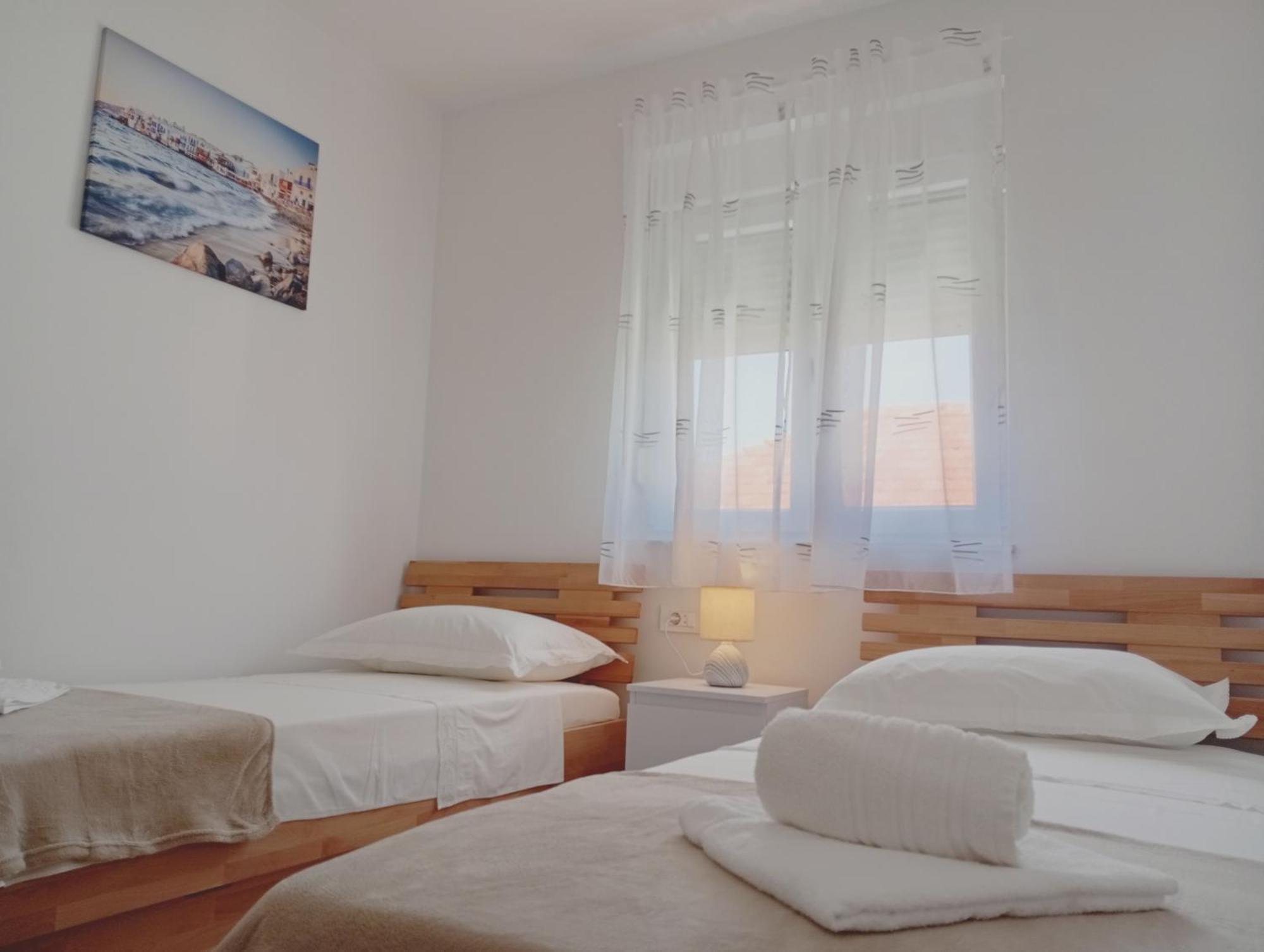 Apartments Villa Odesa With Shared Pool Ζαντάρ Δωμάτιο φωτογραφία