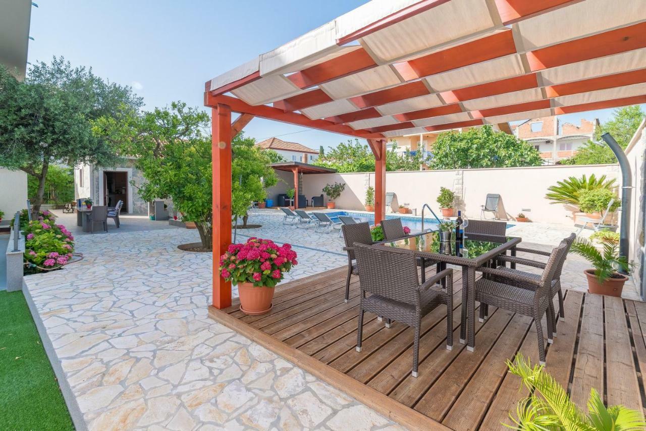 Apartments Villa Odesa With Shared Pool Ζαντάρ Εξωτερικό φωτογραφία